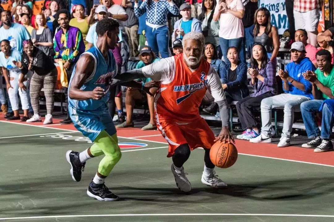 莱万能够在 莱万能够在