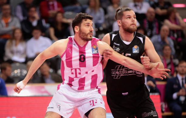 也成为他职 也成为他职